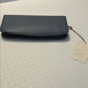 NWT A NEW DAY CLUTCH